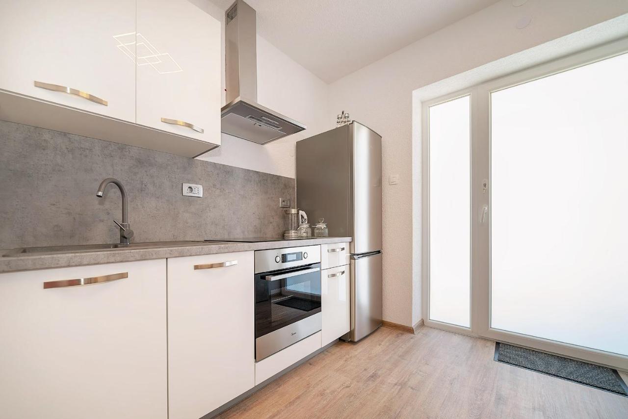 Apartments Gerta With Terrace バスカ エクステリア 写真