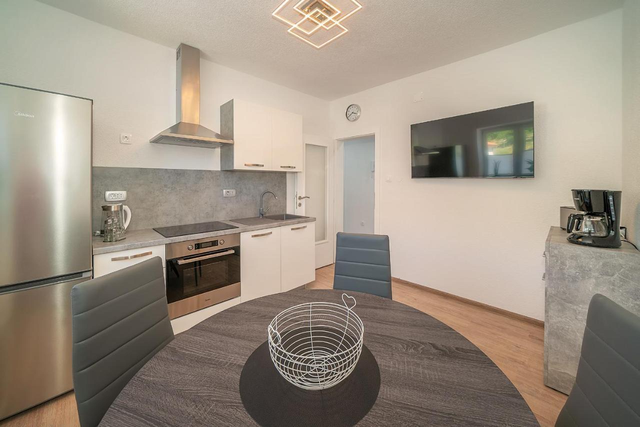 Apartments Gerta With Terrace バスカ エクステリア 写真